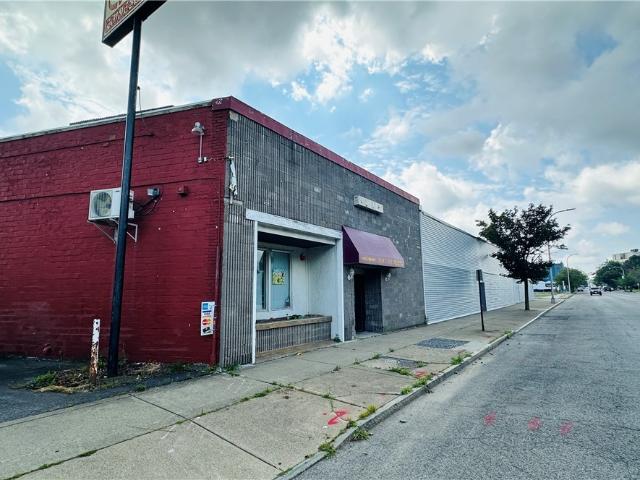 Commercial for sale in Niagara, New York