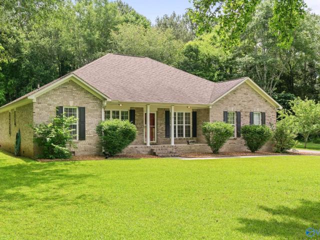 House for sale in Harvest, Alabama