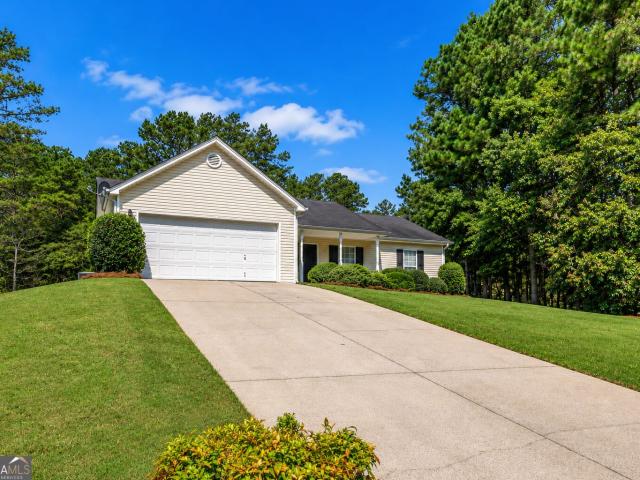 House for sale in Bethlehem, Georgia