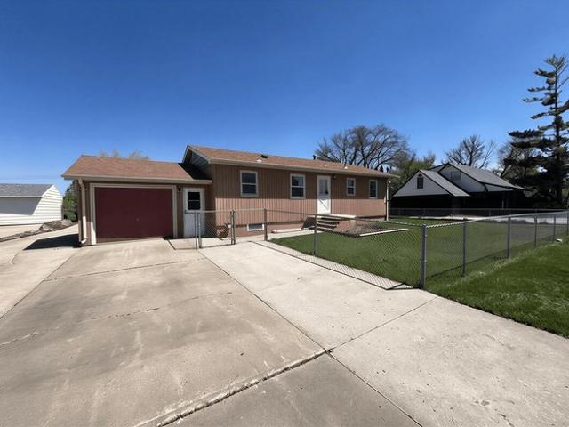 House for sale in Aberdeen, South Dakota