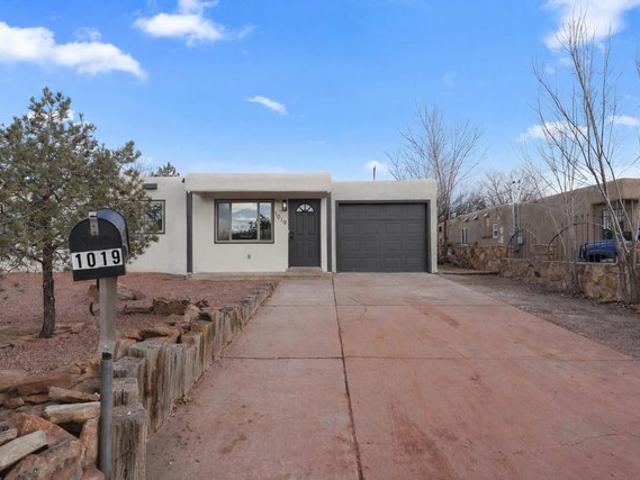 House for sale in Santa Fe, New Mexico