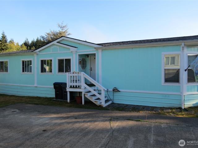 House for sale in Cosmopolis, Washington