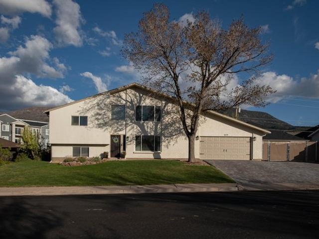 House for sale in Iron, Utah