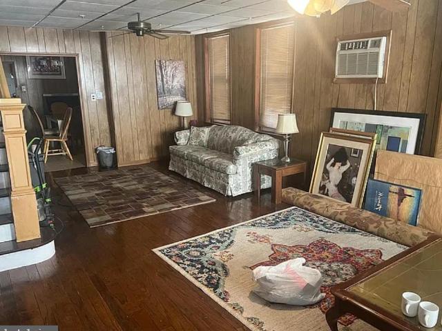 Townhouse for sale in Marcus Hook, Delaware County