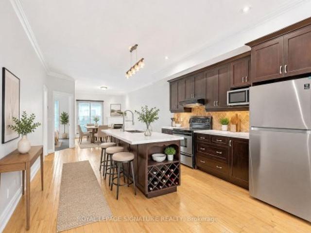 Townhouse for rent in Woburn, Ontario