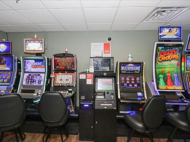 Commercial for sale in Medinah, Illinois
