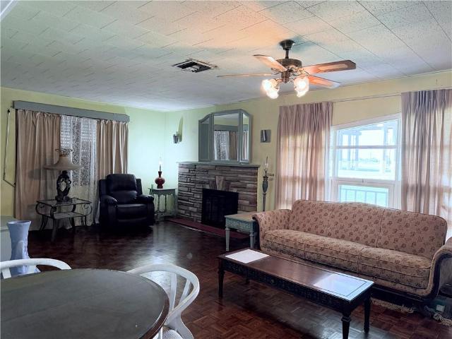 Commercial for sale in Belle Chasse, Plaquemines Parish