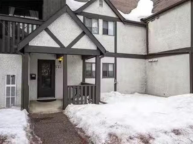 Condo for sale in East St. Paul, Manitoba