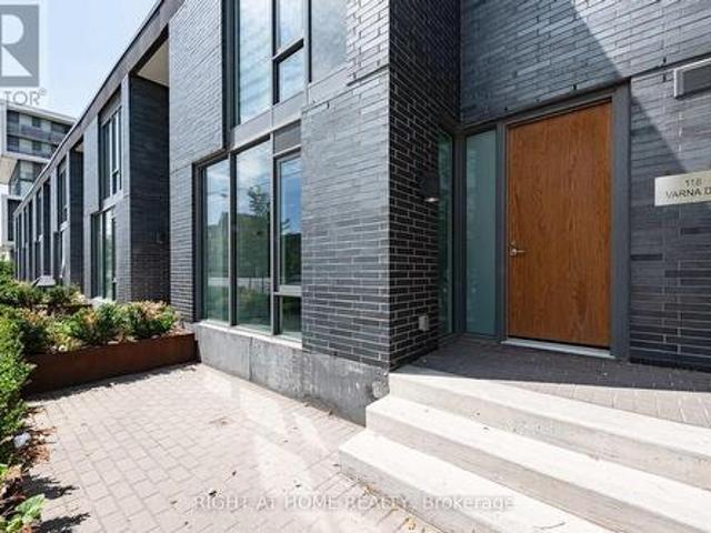 Townhouse for rent in Woburn, Ontario
