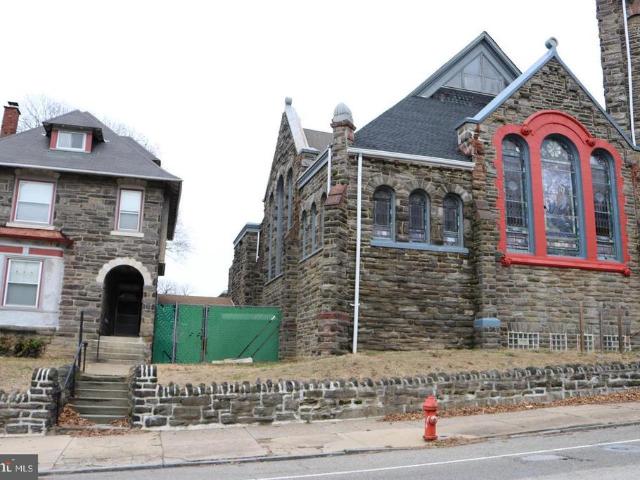 Commercial for sale in Philadelphia, Pennsylvania