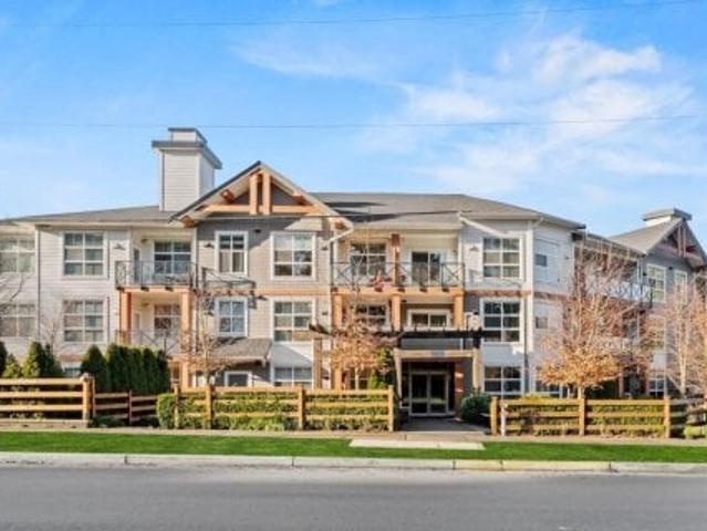 Apartment for sale in Surrey, British Columbia