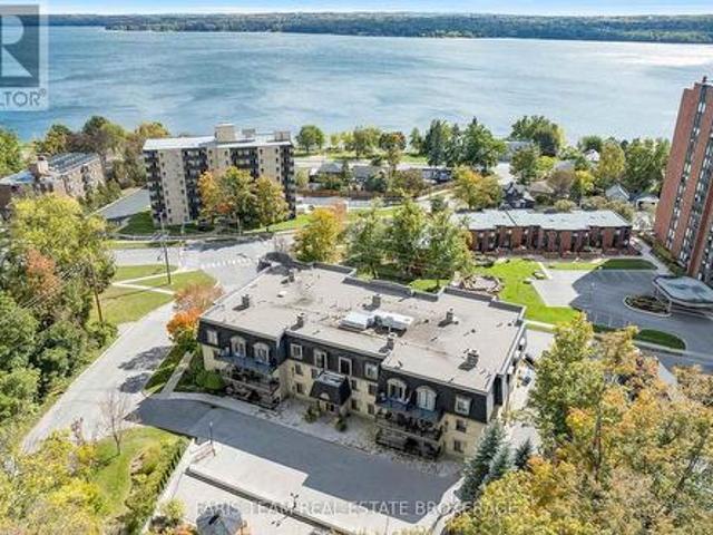 Condo for sale in Barrie, Central Ontario