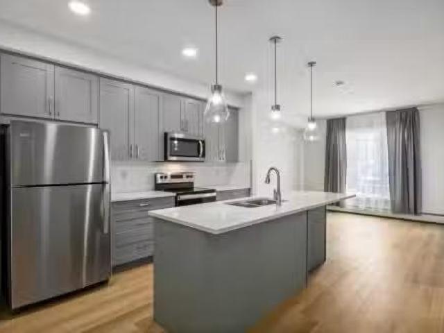 Condo for sale in Shawnee Slopes, Calgary