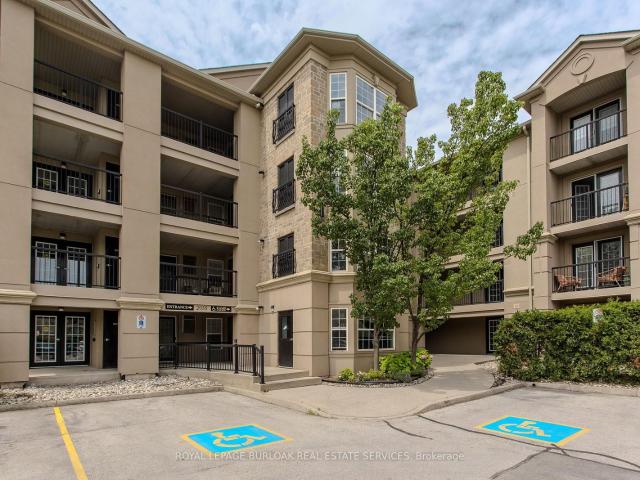 Condo for sale in Burlington, Ontario
