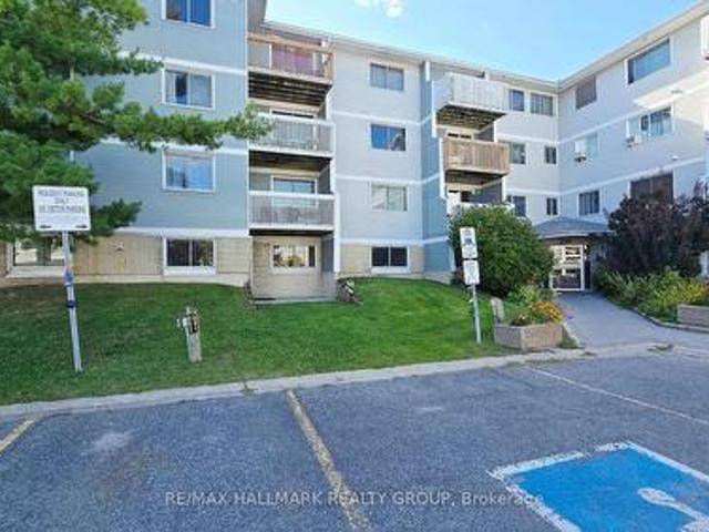 Condo for sale in Knoxdale-Merivale, Ottawa