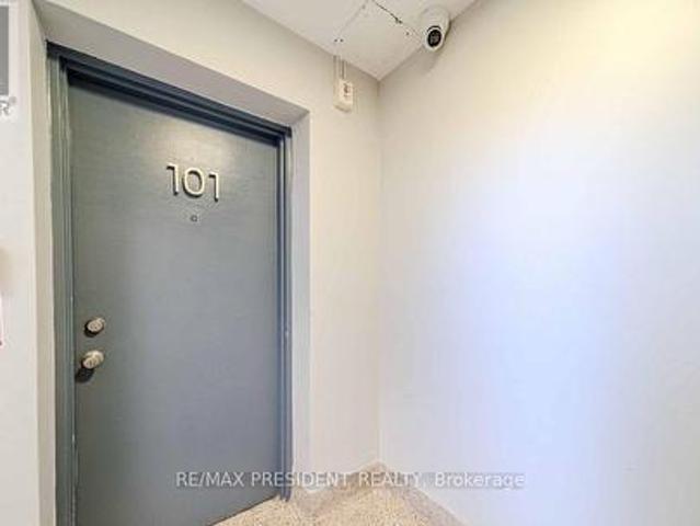 Condo for sale in Woburn, Ontario