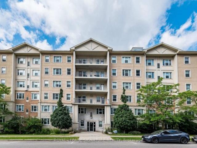 Condo for sale in Waterloo, Ontario