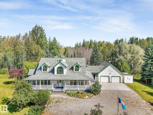 House for sale in Alberta