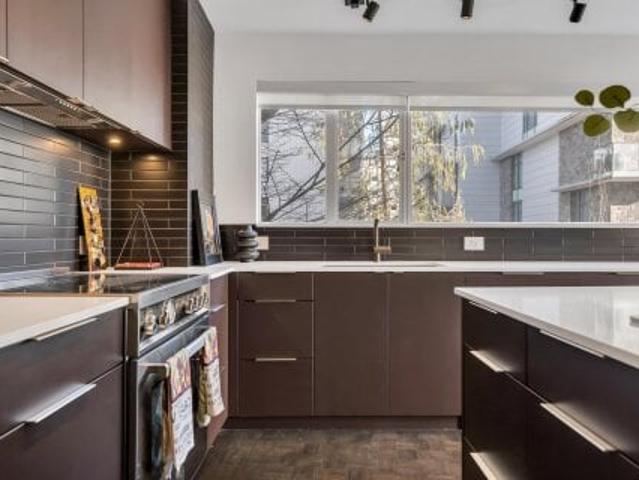 Apartment for sale in West Vancouver, British Columbia