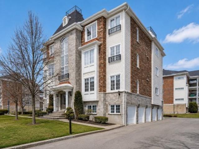 Condo for sale in Les Moulins, Quebec
