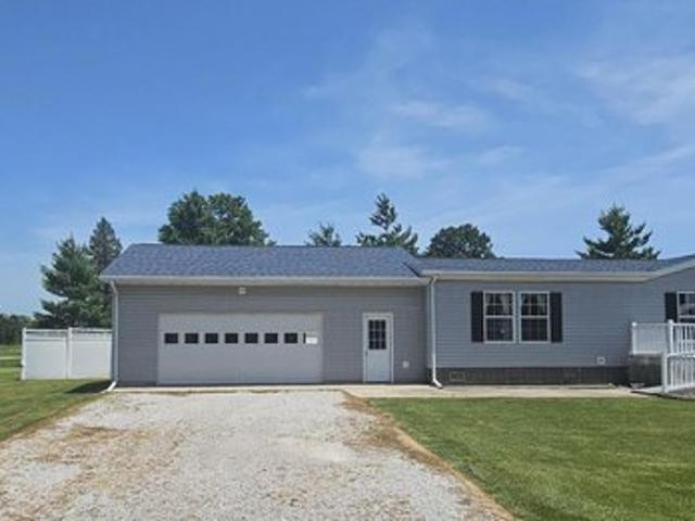 House for sale in Batavia, Iowa