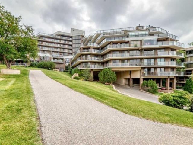 Condo for sale in Crescent Heights, Calgary