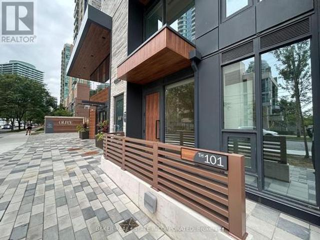 Townhouse for sale in Woburn, Ontario