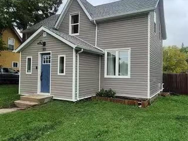 House for sale in Minnedosa, Manitoba