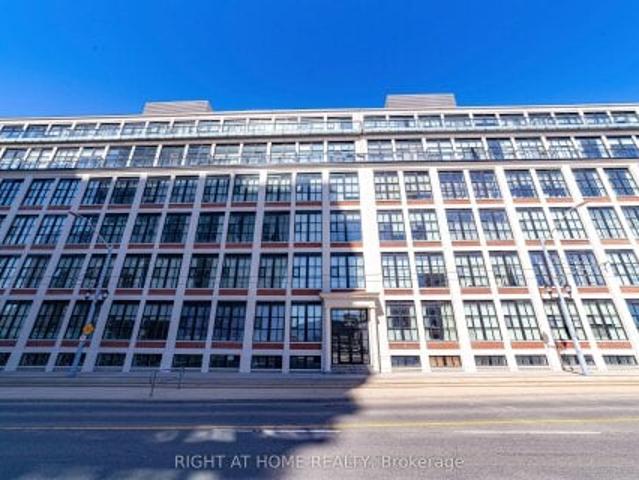 Condo for sale in Kitchener, Ontario