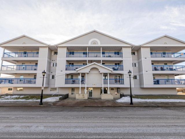 Apartment for sale in Stony Plain, Alberta