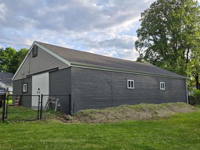 House for sale in Fisher