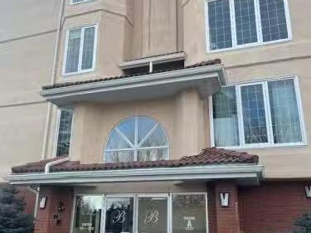 Condo for sale in Northwest, Alberta