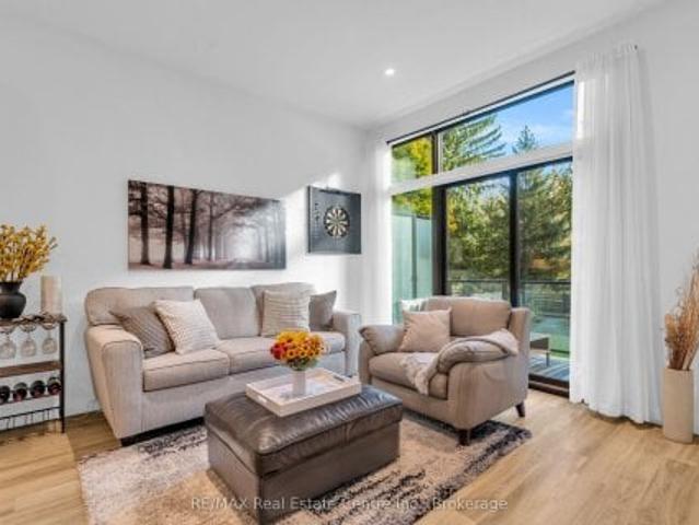 Condo for sale in Kitchener, Ontario