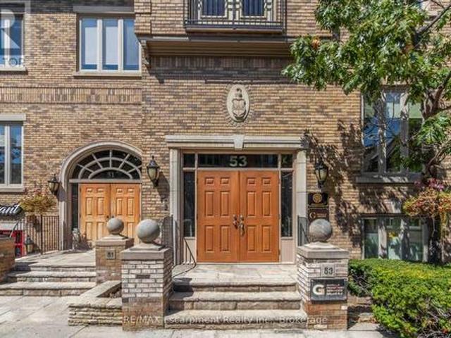 Commercial for rent in Mississauga, Ontario