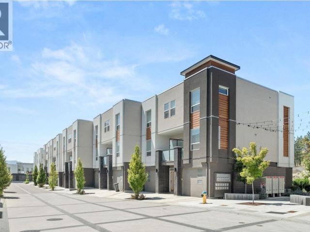 Townhouse for sale in Winfield, British Columbia