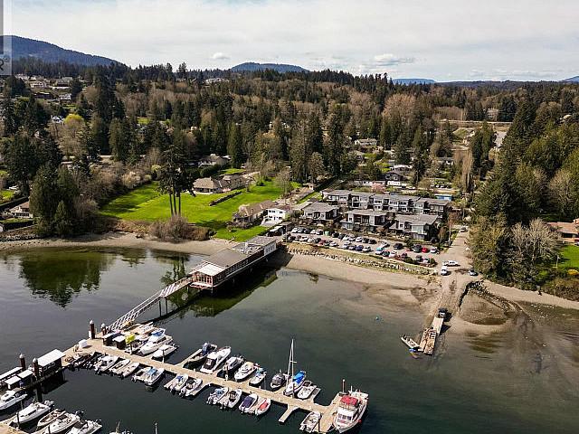 Condo for sale in British Columbia