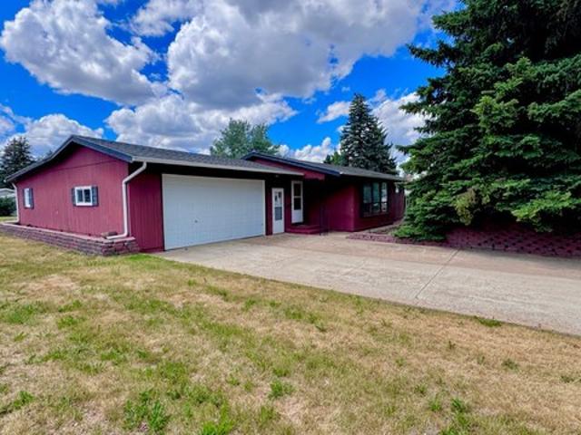 House for sale in Bowman, North Dakota