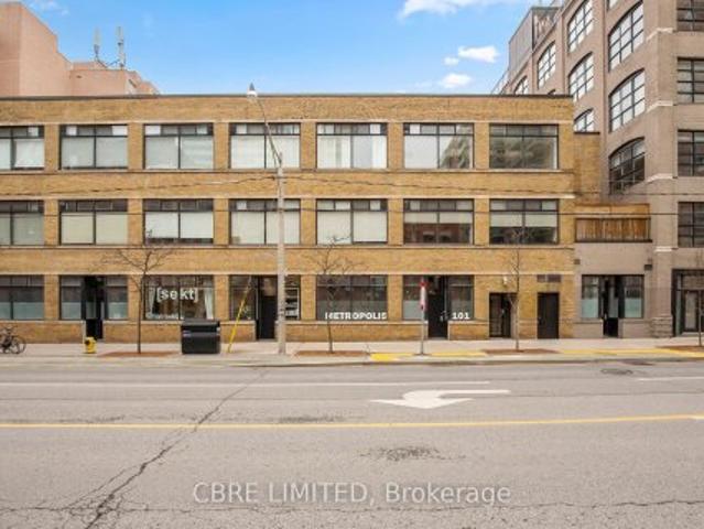 Office for sale in Woburn, Ontario