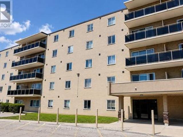 Condo for sale in Lakeview, Oshawa