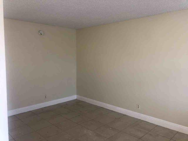 Apartment for rent in Oakland Park, Florida