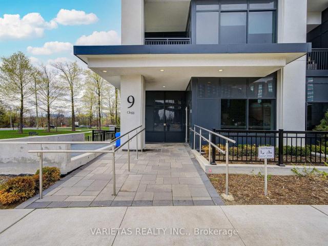 Condo for sale in Woburn, Ontario