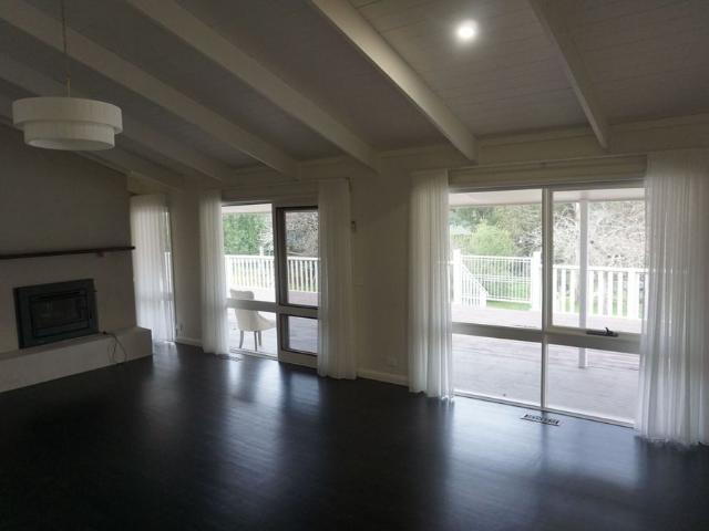 House for rent in Gisborne, Victoria