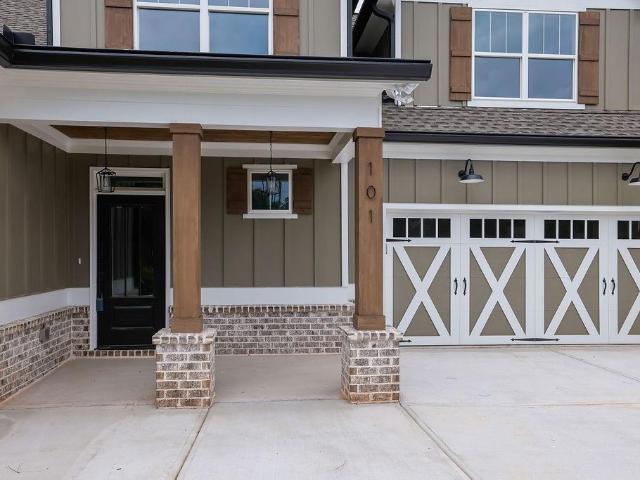 House for sale in Holly Springs, Georgia
