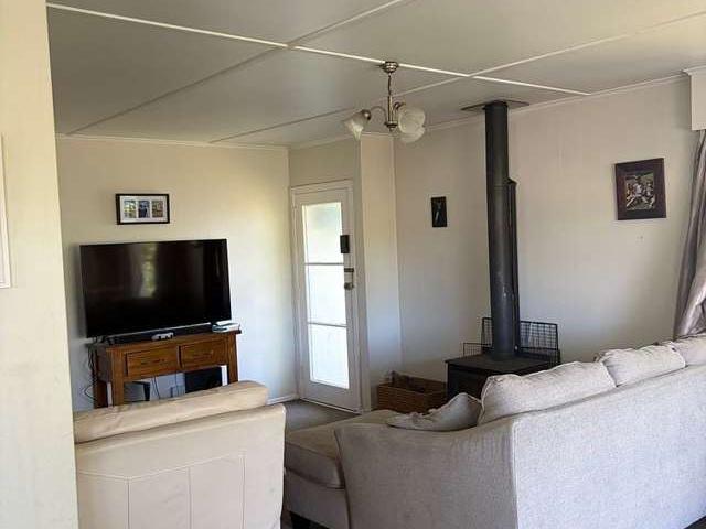 House for rent in Paraparaumu, Wellington