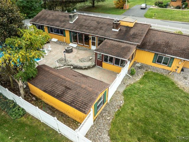 House for sale in Jamesville, New York