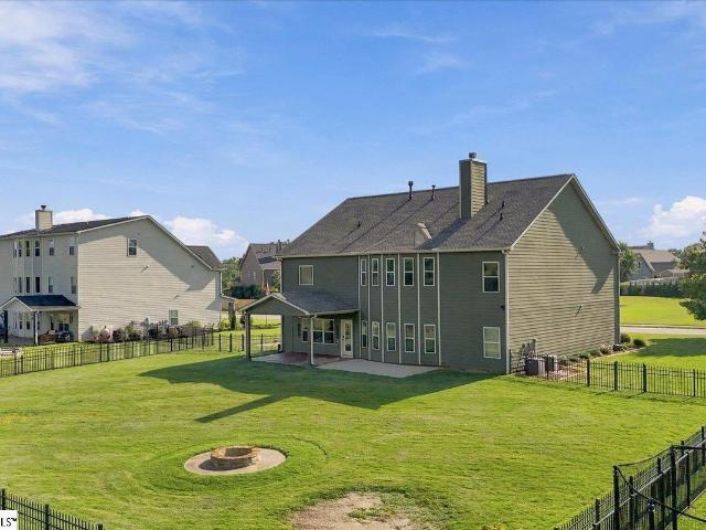 House for sale in Clear Springs, Simpsonville