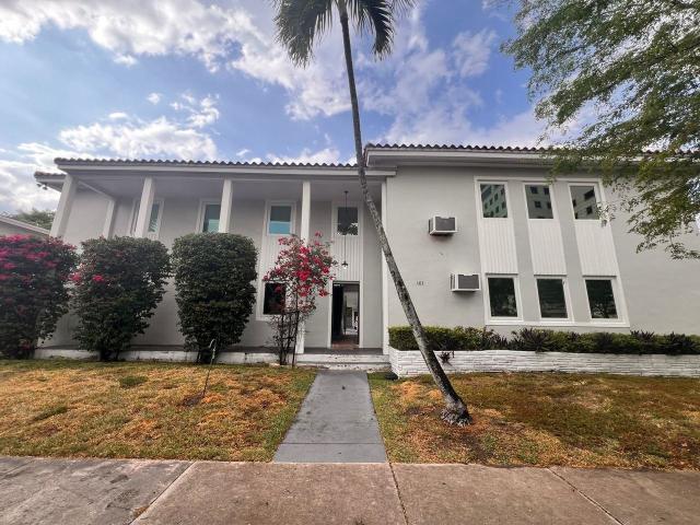 Apartment for rent in Coral Gables, Florida