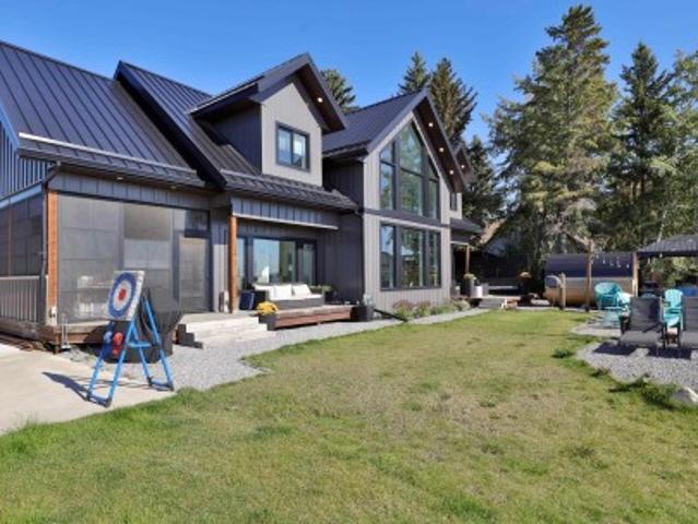 House for sale in Summer Village of Golden Days, Golden Days