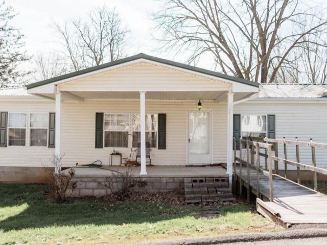 House for sale in Carlisle, Kentucky