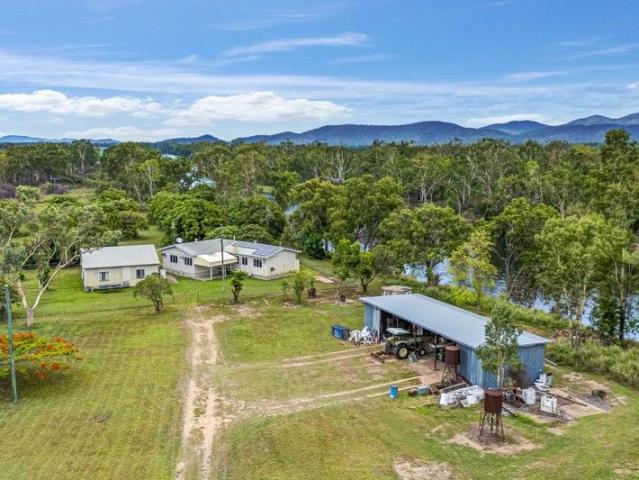 Cottage for sale in Clare, Queensland
